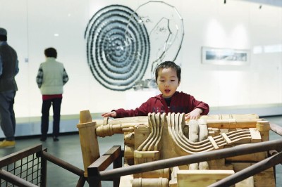 普陀区文化馆多媒体方式呈现当代雕塑艺术