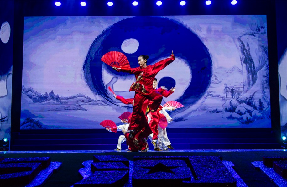 精彩的太极表演