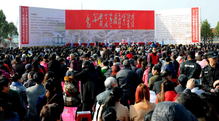 现场文艺表演
