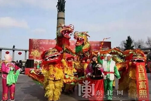 道外区文化馆代表队获哈市秧歌大赛一等奖 道外区文化馆代表队获哈市秧歌大赛一等奖